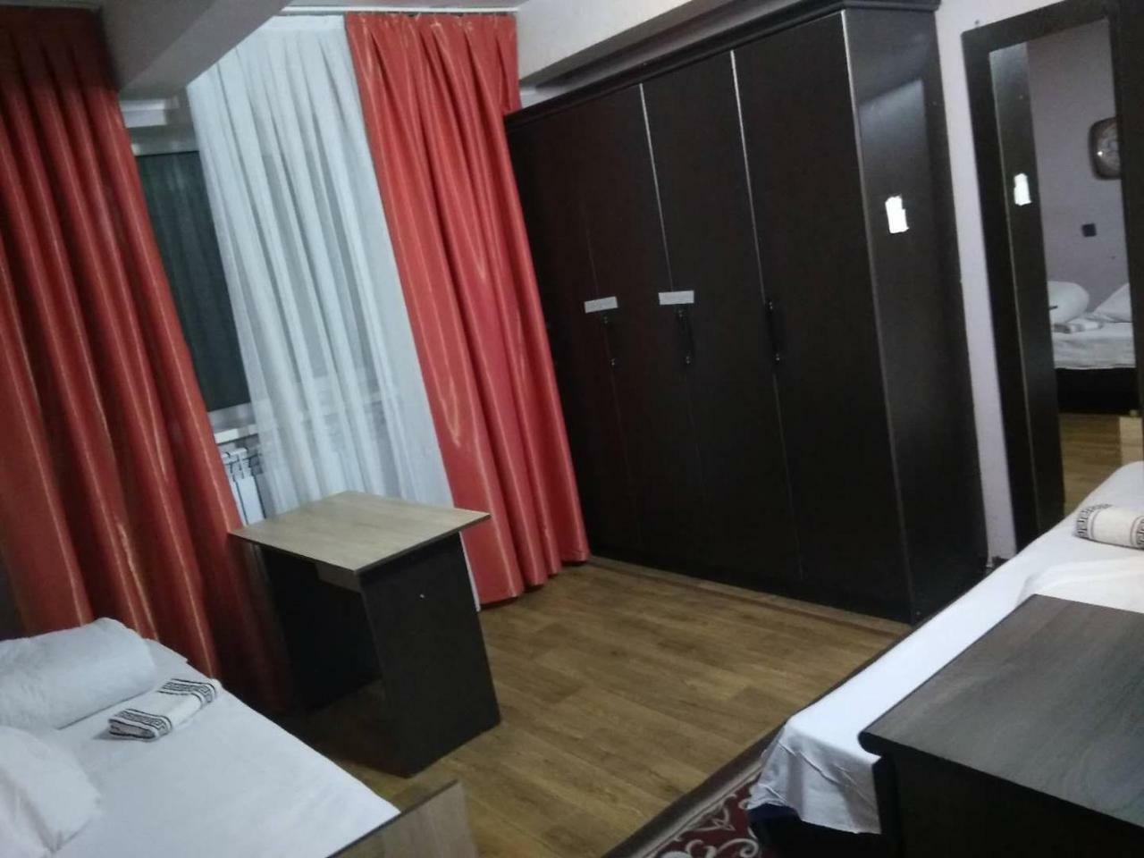 Saima Guest House Ош Экстерьер фото