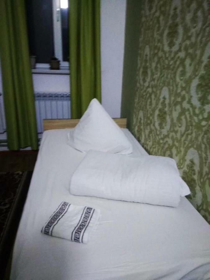 Saima Guest House Ош Экстерьер фото